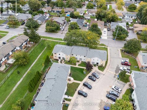 12 - 65 Dorchester Boulevard, St. Catharines, ON - Outdoor With View