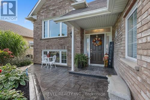 130 Loretta Drive, Niagara-On-The-Lake, ON - Outdoor With Deck Patio Veranda