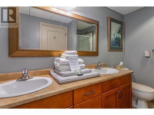 4433 Gordon Drive Unit# 117, Kelowna, BC - Indoor Photo Showing Bathroom