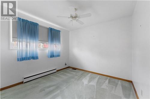 19 Ethel Street, Petawawa, ON - Indoor Photo Showing Other Room