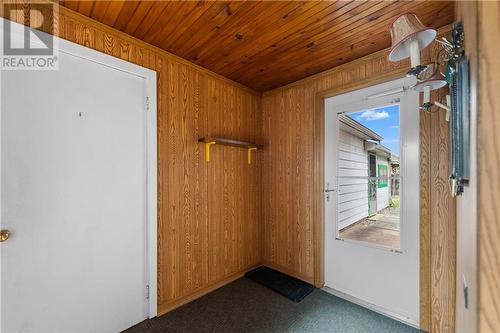 19 Ethel Street, Petawawa, ON - Indoor Photo Showing Other Room