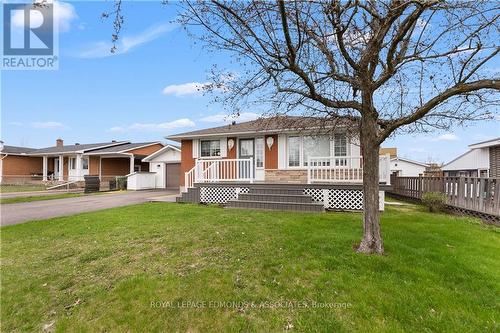 19 Ethel Street, Petawawa, ON - Outdoor With Deck Patio Veranda