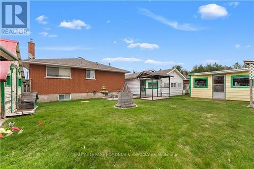 19 Ethel Street, Petawawa, ON - Outdoor