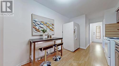 41 A Algoma Street, Toronto, ON - Indoor Photo Showing Kitchen