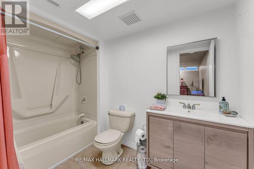 289 Paliser Crescent S, Richmond Hill, ON - Indoor Photo Showing Bathroom