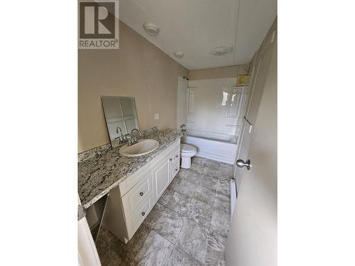 1855 Purser Creek Road, Quesnel, BC - Indoor Photo Showing Bathroom