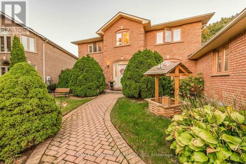 94 Samac Trail, Oshawa, ON - Outdoor