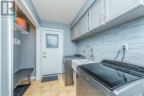 94 Samac Trail, Oshawa, ON - Indoor Photo Showing Kitchen