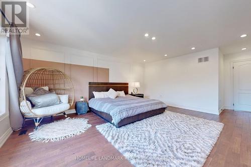 718 Peter Hall Drive, Newmarket, ON - Indoor Photo Showing Bedroom