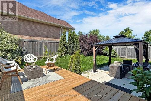 718 Peter Hall Drive, Newmarket, ON - Outdoor With Deck Patio Veranda