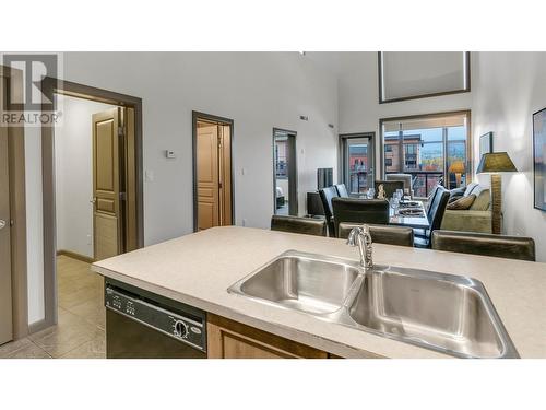 654 Cook Road Unit# 603, Kelowna, BC - Indoor Photo Showing Kitchen With Double Sink