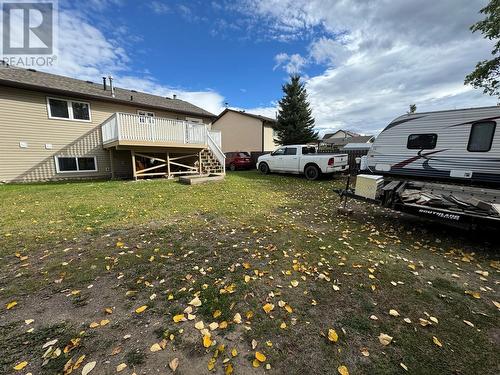 115 Wolverine Avenue, Tumbler Ridge, BC - Outdoor