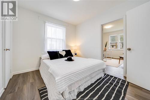 1928 Central, Windsor, ON - Indoor Photo Showing Bedroom