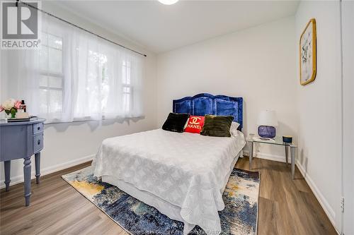 1928 Central, Windsor, ON - Indoor Photo Showing Bedroom