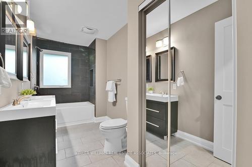 2314 Ridgecrest Place, Ottawa, ON - Indoor Photo Showing Bathroom