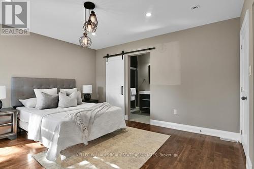 2314 Ridgecrest Place, Ottawa, ON - Indoor Photo Showing Bedroom