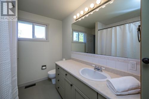 120 Parker Drive, Prince George, BC - Indoor Photo Showing Bathroom