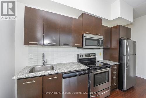 2202 - 365 Prince Of Wales Drive, Mississauga, ON - Indoor Photo Showing Kitchen With Stainless Steel Kitchen With Upgraded Kitchen