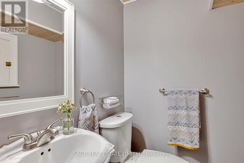 465 County Road 24, Kawartha Lakes, ON - Indoor Photo Showing Bathroom