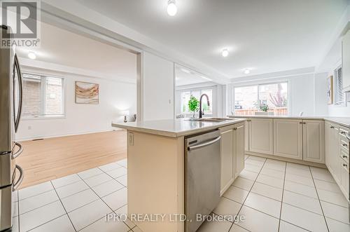 57 Michaelis Street, New Tecumseth, ON - Indoor Photo Showing Kitchen