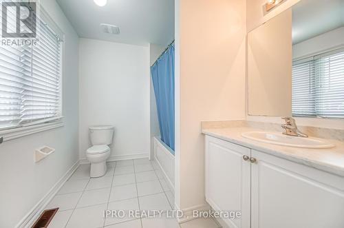 57 Michaelis Street, New Tecumseth, ON - Indoor Photo Showing Bathroom