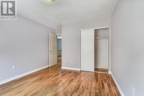 16 Hirst Avenue, Georgina, ON - Indoor Photo Showing Other Room