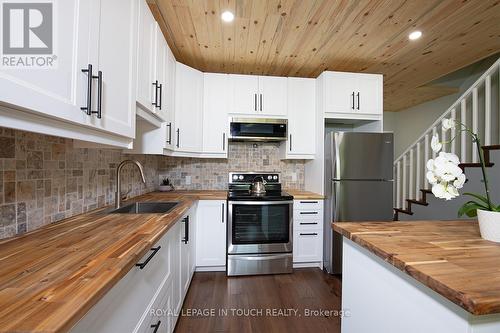 3010 Matchedash Street, Severn, ON - Indoor Photo Showing Kitchen