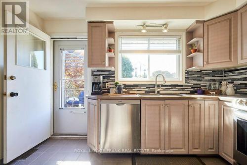 759 Northwood Drive, Cobourg, ON - Indoor Photo Showing Kitchen