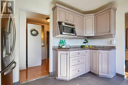 759 Northwood Drive, Cobourg, ON - Indoor Photo Showing Kitchen