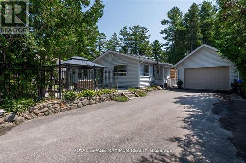 749 River Road E, Wasaga Beach, ON - Outdoor