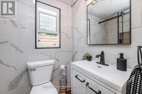 749 River Road E, Wasaga Beach, ON - Indoor Photo Showing Bathroom