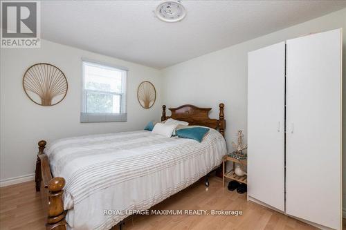 749 River Road E, Wasaga Beach, ON - Indoor Photo Showing Bedroom