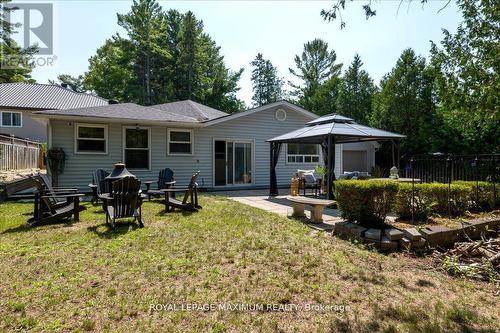 749 River Road E, Wasaga Beach, ON - Outdoor