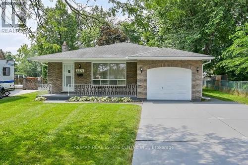 3271 Corry Crescent, Niagara Falls, ON - Outdoor With Deck Patio Veranda