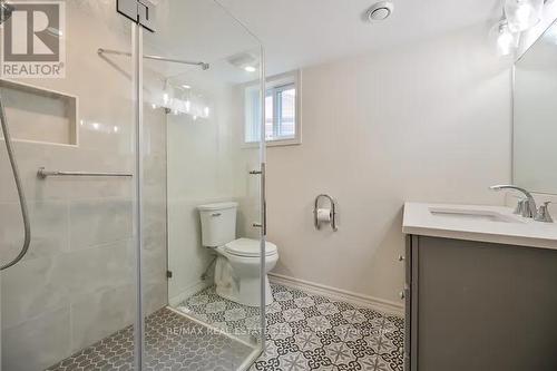 3271 Corry Crescent, Niagara Falls, ON - Indoor Photo Showing Bathroom