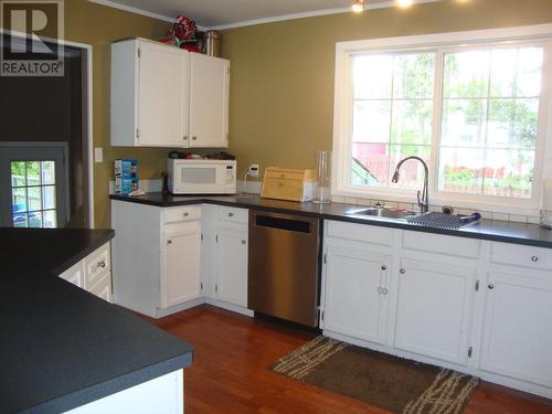 2611 Alpine Drive, Elkford, BC - Indoor Photo Showing Kitchen With Double Sink