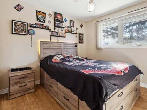 Chambre Ã Â coucher - 611 Imp. Glendale, Gatineau (Buckingham), QC - Indoor Photo Showing Bedroom