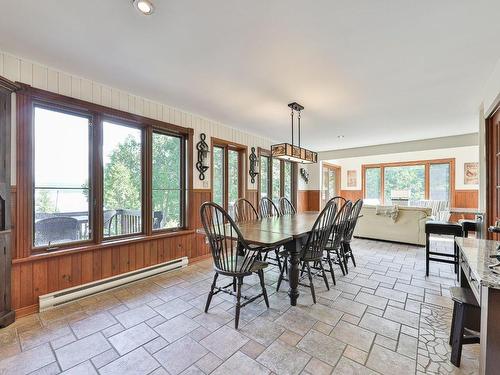 Dining room - 11 Ch. Coutu, Saint-Donat, QC - Indoor Photo Showing Dining Room