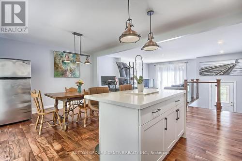 75 Holland River Boulevard, East Gwillimbury, ON - Indoor Photo Showing Dining Room