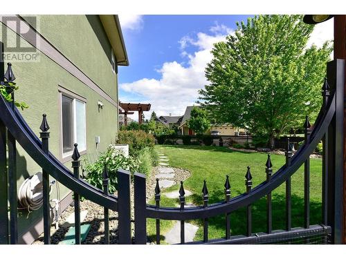 2587 Tallus Ridge Drive, West Kelowna, BC - Outdoor