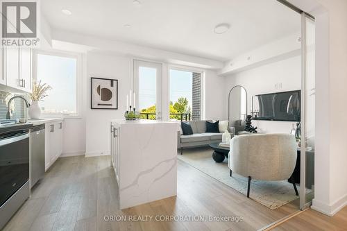 23 - 1455 O'Connor Drive, Toronto, ON - Indoor Photo Showing Kitchen