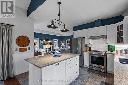 911 Caddy Drive, Cobourg, ON - Indoor Photo Showing Kitchen With Stainless Steel Kitchen With Upgraded Kitchen