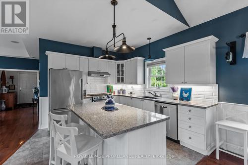 911 Caddy Drive, Cobourg, ON - Indoor Photo Showing Kitchen With Stainless Steel Kitchen