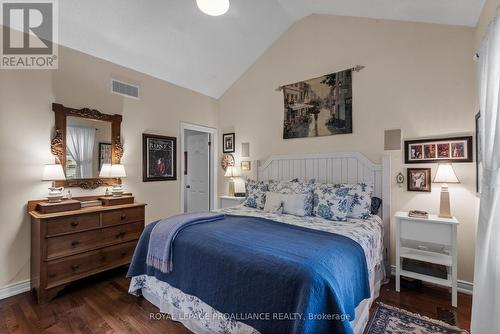 911 Caddy Drive, Cobourg, ON - Indoor Photo Showing Bedroom