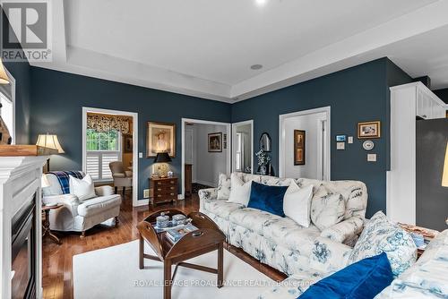 911 Caddy Drive, Cobourg, ON - Indoor Photo Showing Living Room