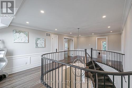 11 Gatcombe Circle, Richmond Hill, ON - Indoor Photo Showing Other Room