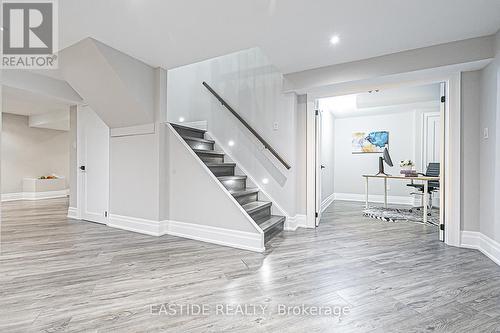 11 Gatcombe Circle, Richmond Hill, ON - Indoor Photo Showing Other Room