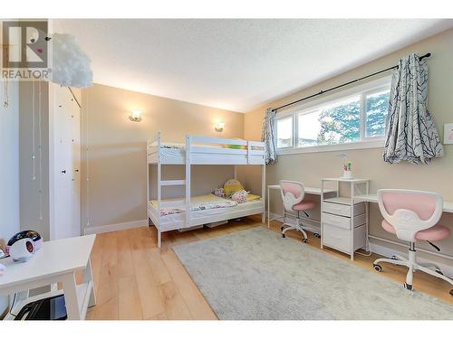 3275 Mciver Road, West Kelowna, BC - Indoor Photo Showing Bedroom