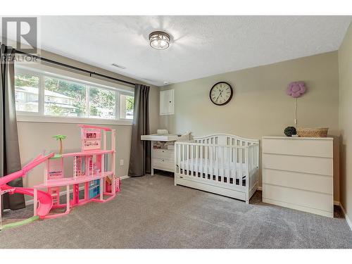 3275 Mciver Road, West Kelowna, BC - Indoor Photo Showing Bedroom