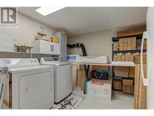 3275 Mciver Road, West Kelowna, BC - Indoor Photo Showing Laundry Room